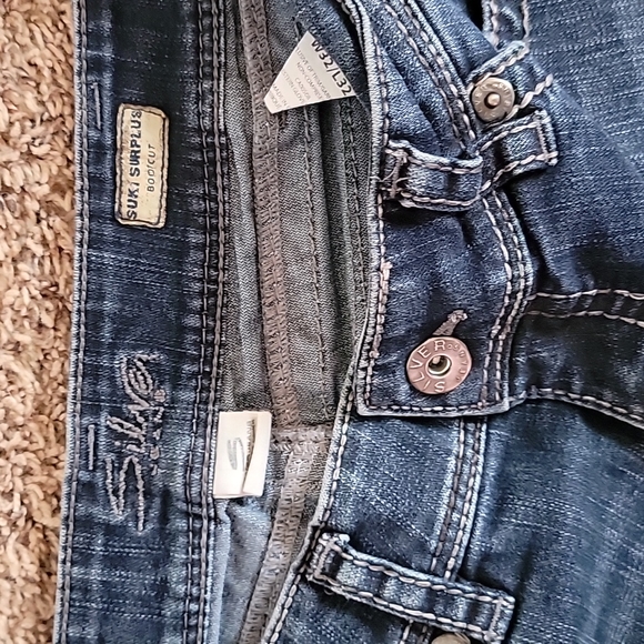 Jeans - Picture 3 of 4